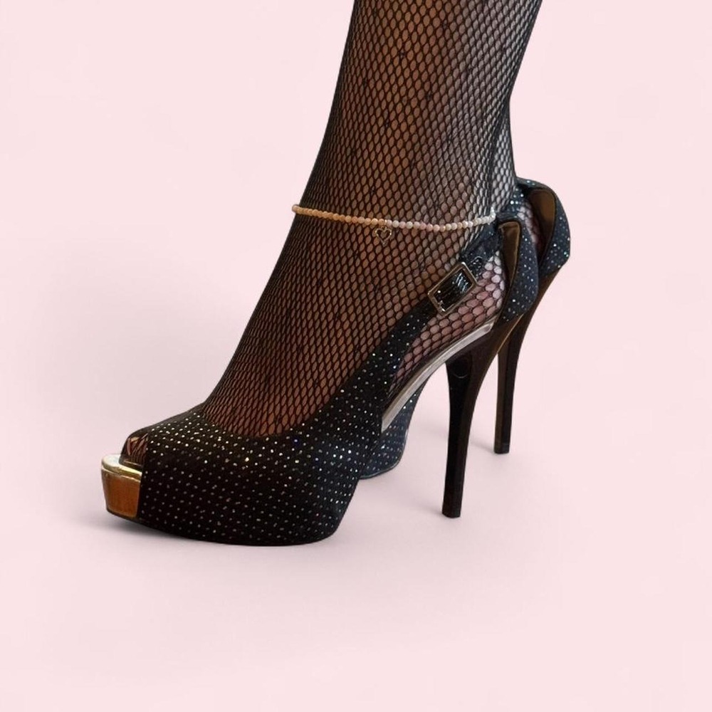 Guess Rhinestone platform heels ✨🖤 - Picture 1 of 8